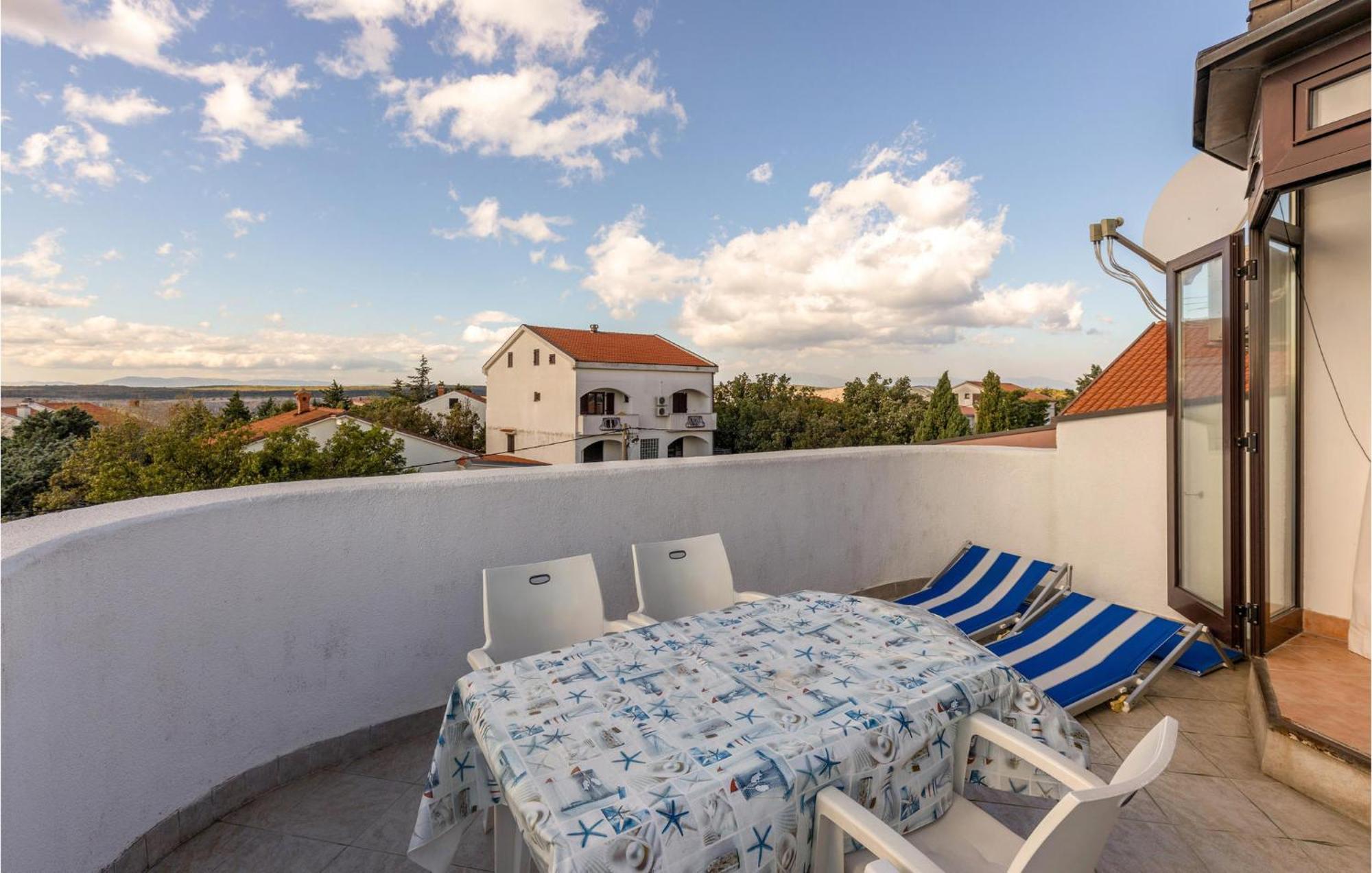 1 Bedroom Cozy Apartment In Jadranovo Exteriér fotografie